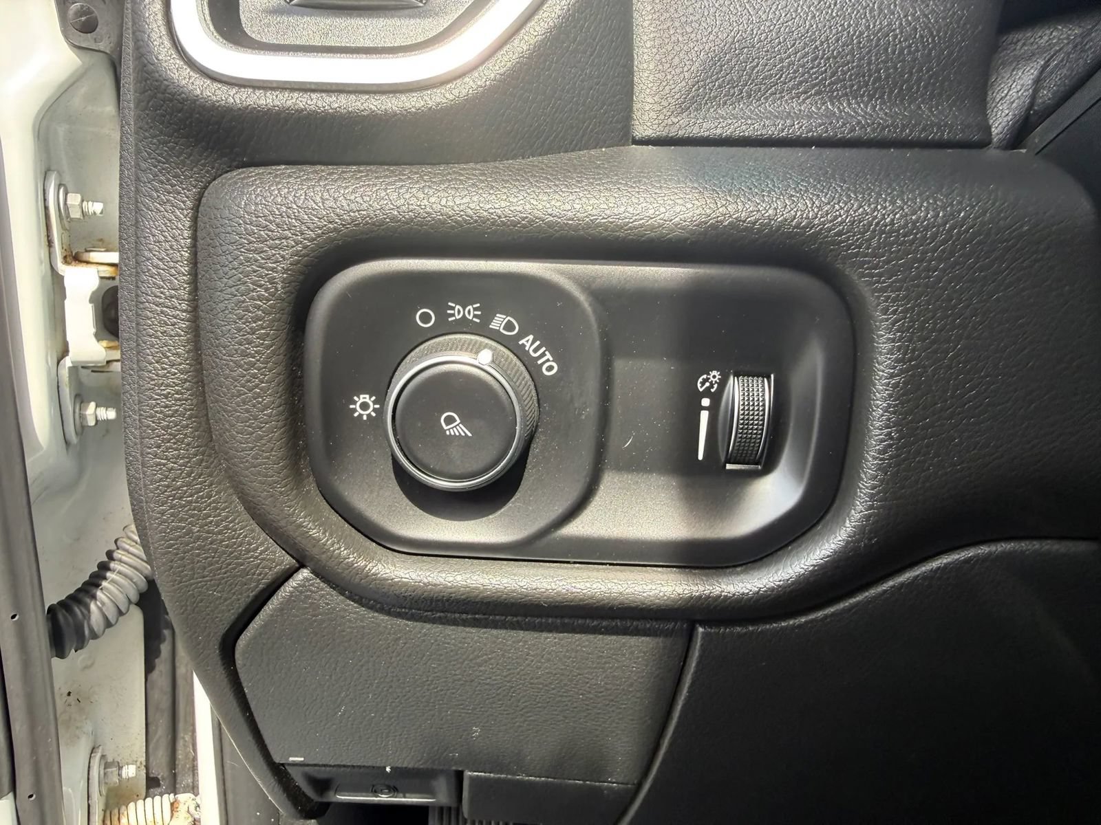 Used 2021 RAM 2500 Big Horn AWD/4WD image 16
