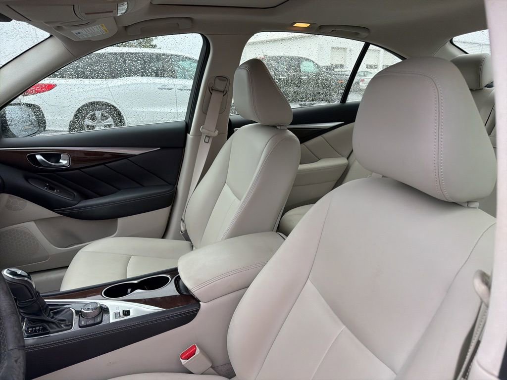 Used 2018 INFINITI Q50 Luxe image 13