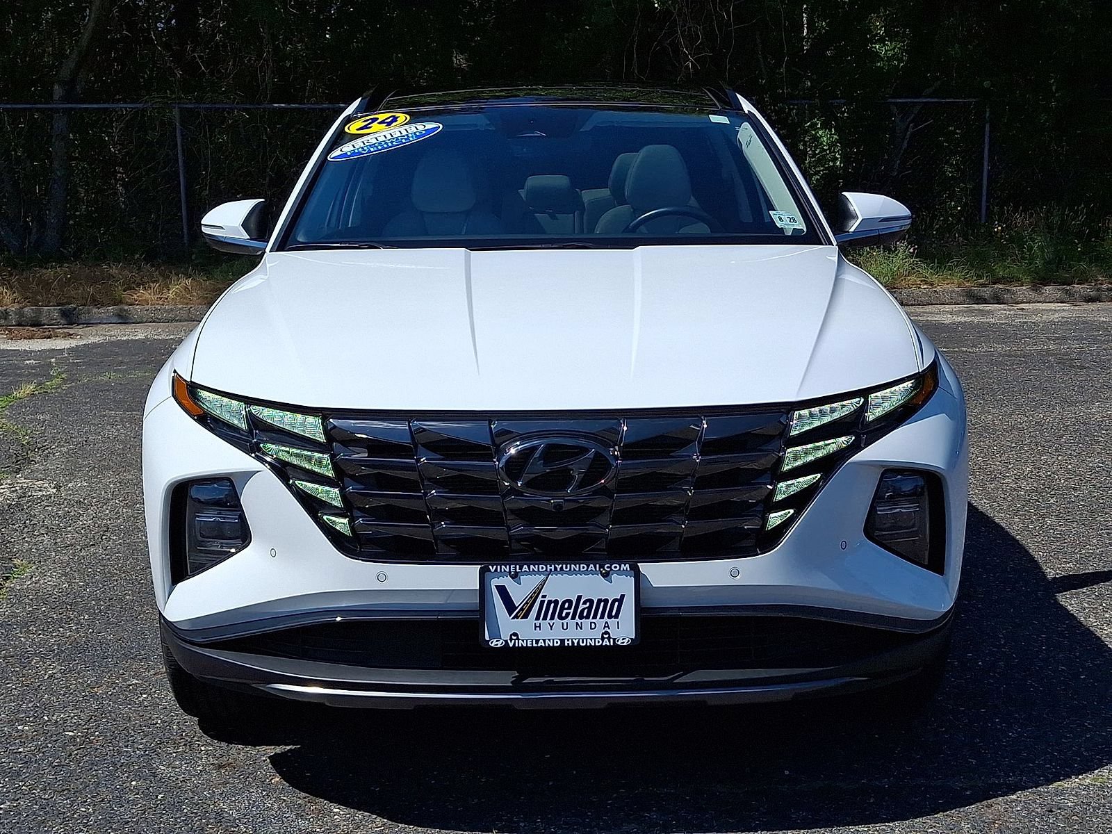Certified 2024 Hyundai Tucson Limited AWD/4WD image 35