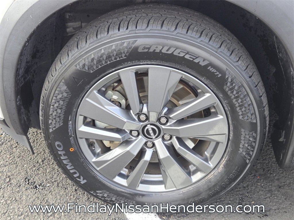 Used 2022 Nissan Pathfinder SV image 9