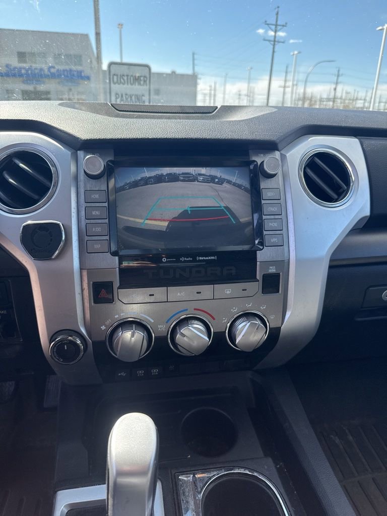 Used 2020 Toyota Tundra SR5 w/ SR5 Upgrade Package AWD/4WD image 16