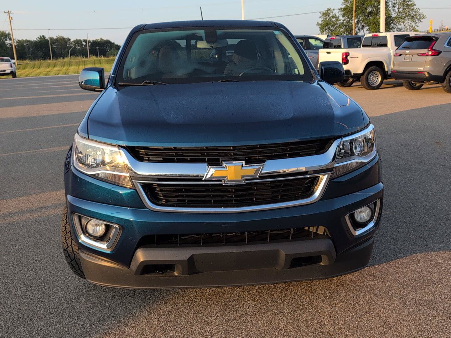 Used 2019 Chevrolet Colorado LT w/ LT Convenience Package AWD/4WD image 10