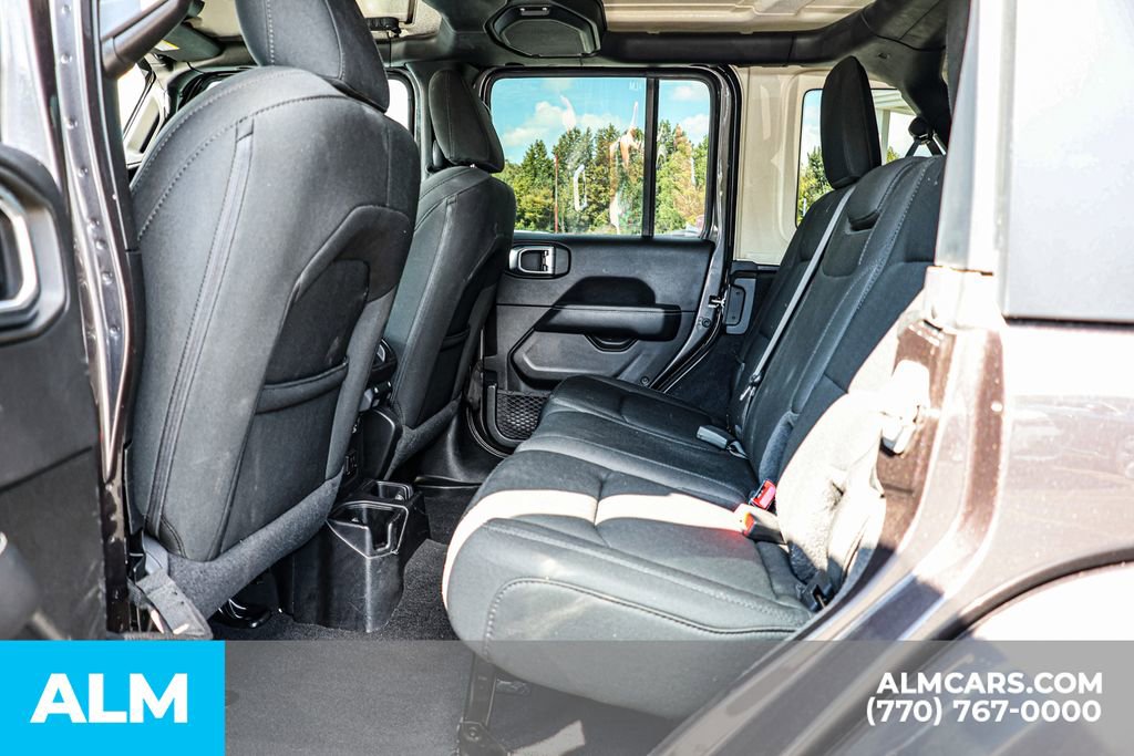 Used 2021 Jeep Wrangler Unlimited Sahara image 21