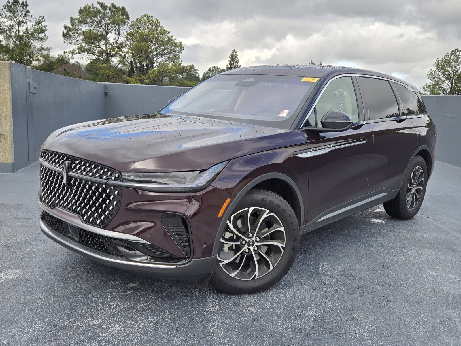 Used 2024 Lincoln Nautilus Premier w/ Equipment Group 102A