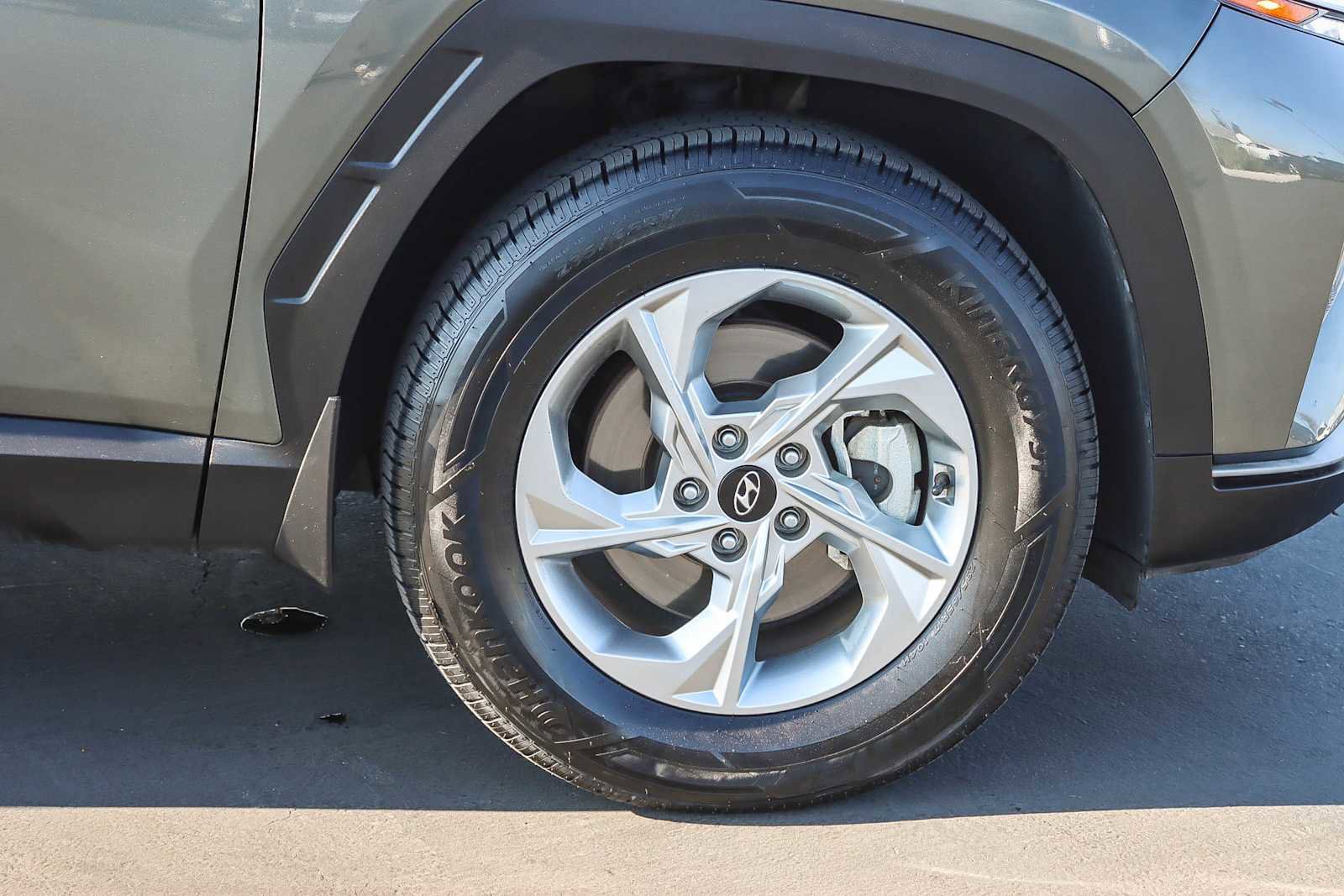 Used 2022 Hyundai Tucson SEL w/ Cargo Package image 9