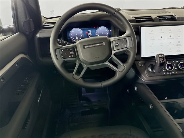 New 2026 Land Rover Defender 110 X-Dynamic SE image 25