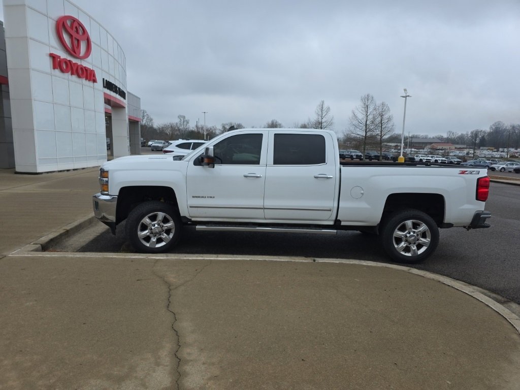 Used 2018 Chevrolet Silverado 2500 LTZ w/ Duramax Plus Package image 3