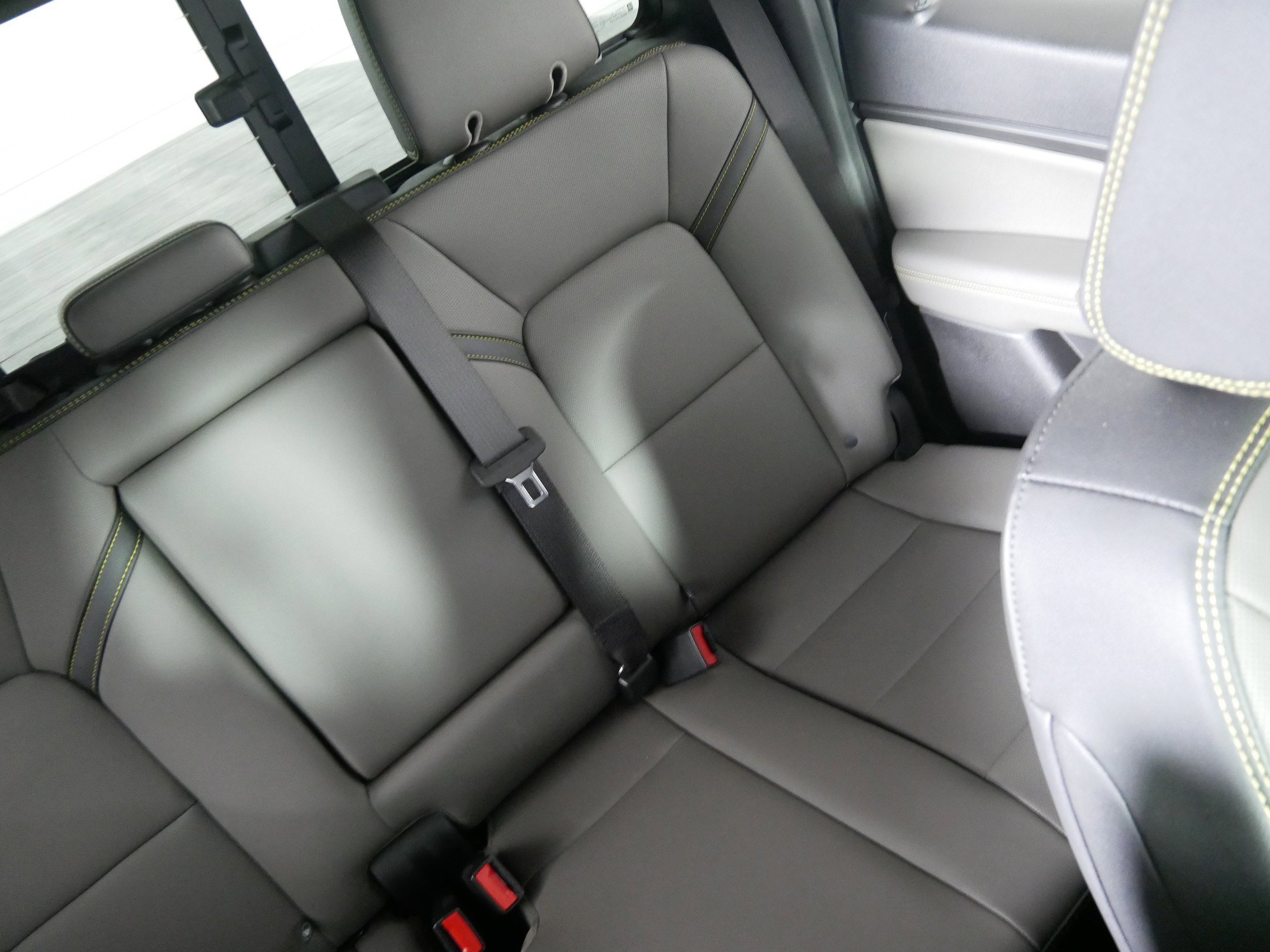 Used 2025 Chevrolet Colorado ZR2 w/ Technology Package image 14