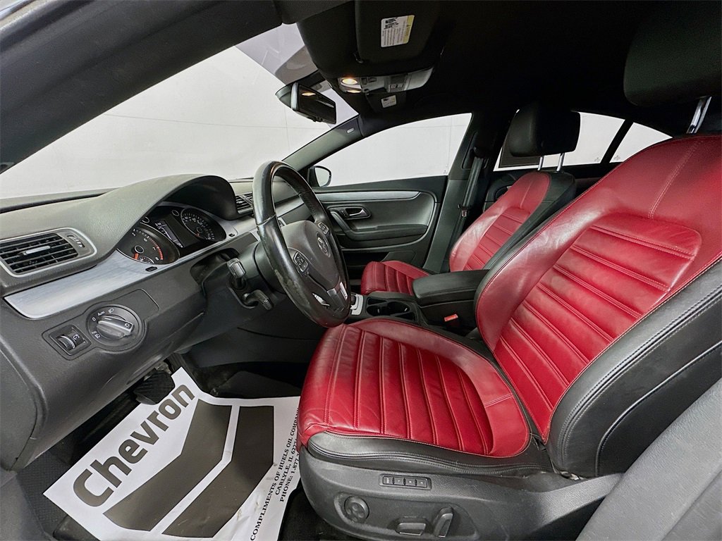 Used 2015 Volkswagen CC R-Line image 19