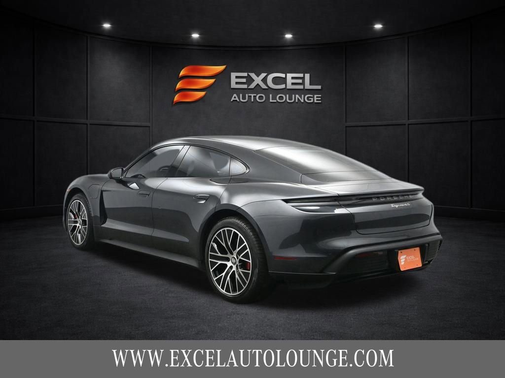 Used 2022 Porsche Taycan 4S image 4