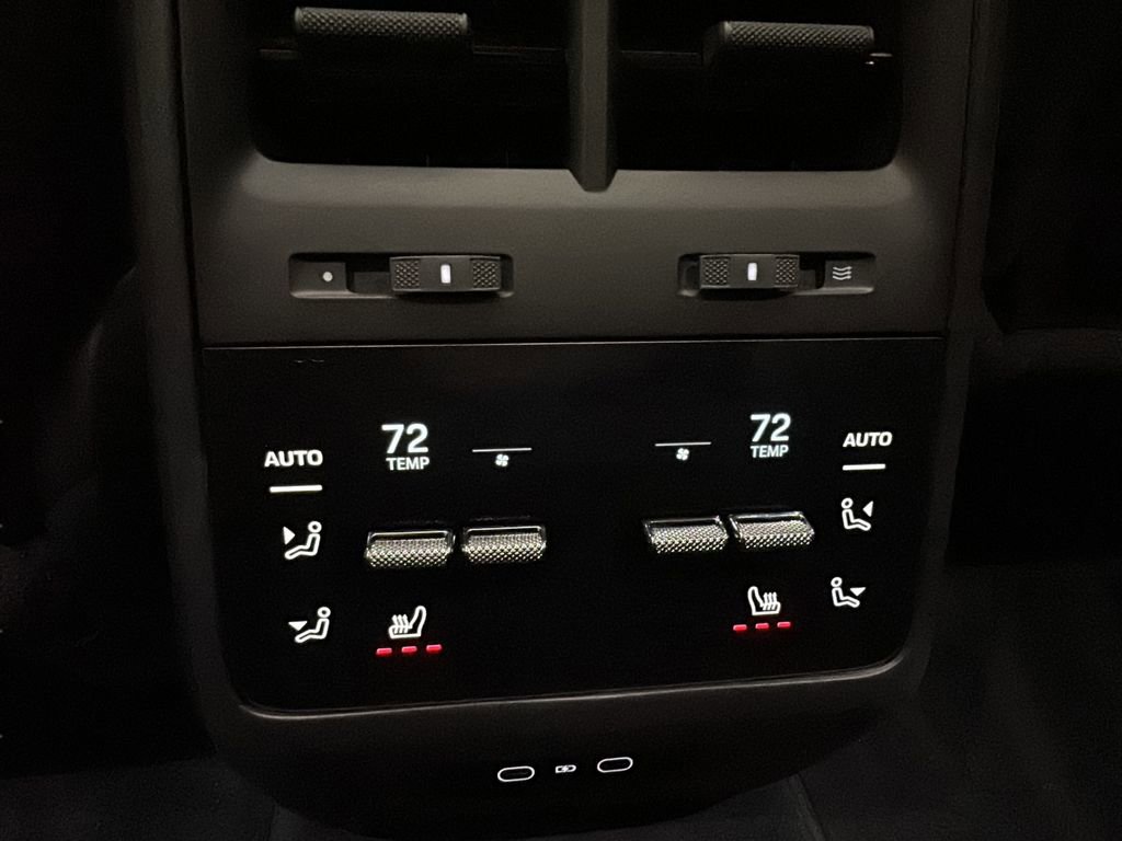 Used 2025 Porsche Macan 4S Electric image 23