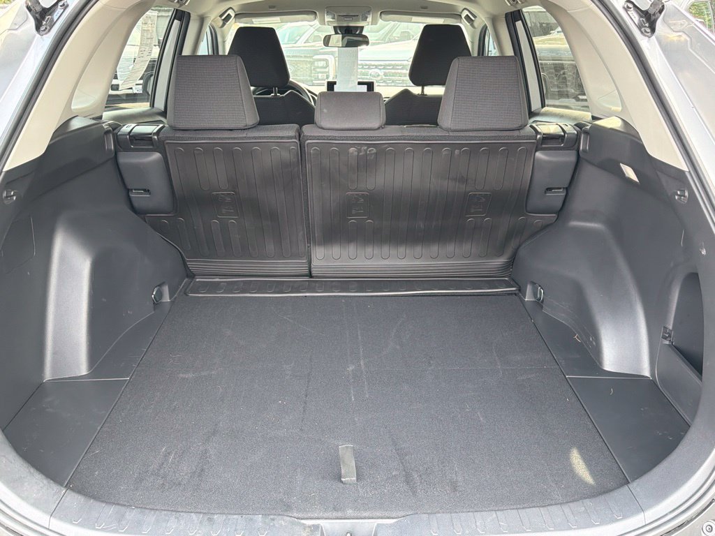 Used 2024 Toyota RAV4 LE FWD image 25