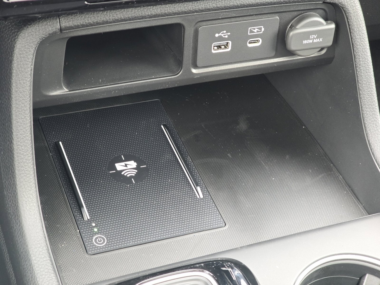 New 2025 Honda Pilot Touring image 9