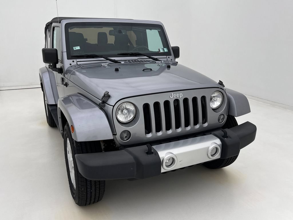 Used 2015 Jeep Wrangler Sahara AWD/4WD image 7