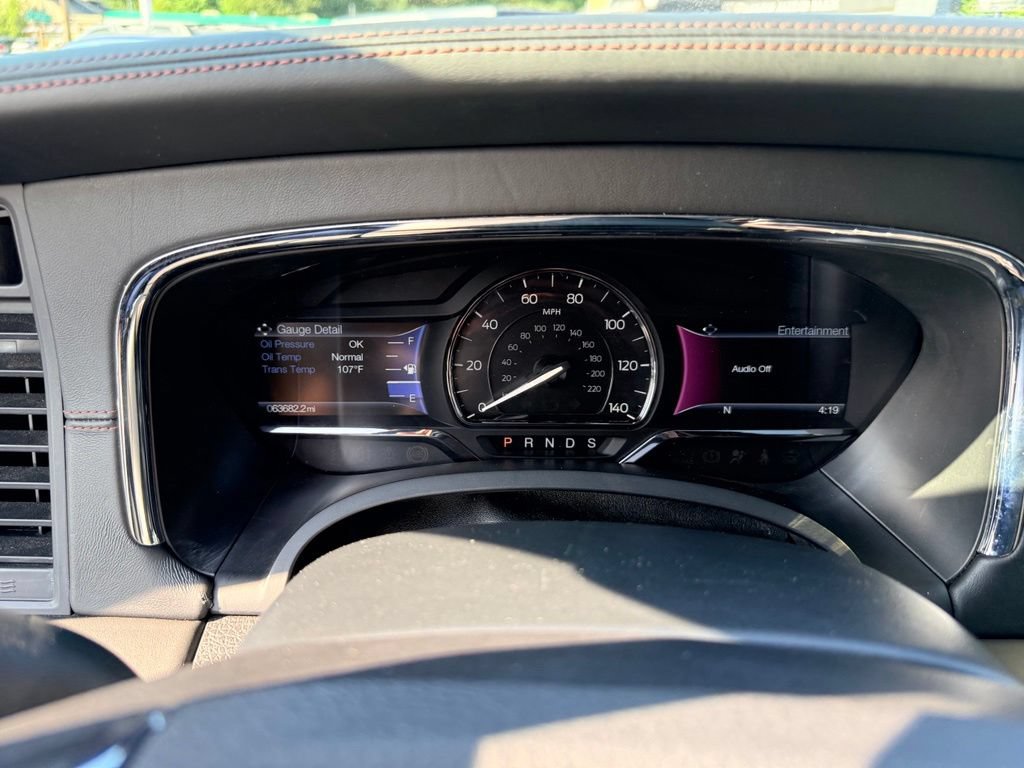 Used 2017 Lincoln Navigator Reserve AWD/4WD image 23