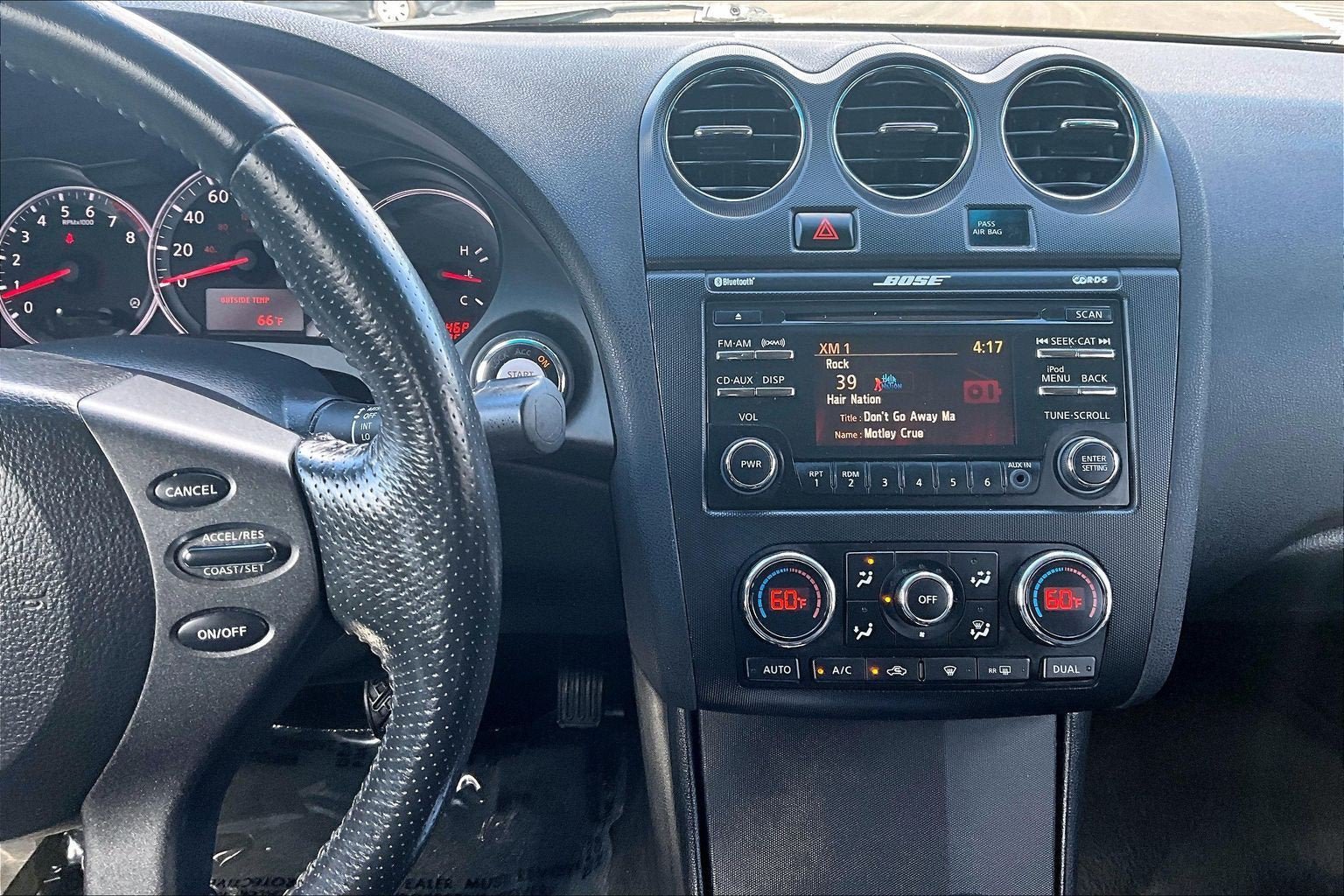 Used 2012 Nissan Altima 3.5 SR w/ 3.5SR Premium Pkg FWD image 6