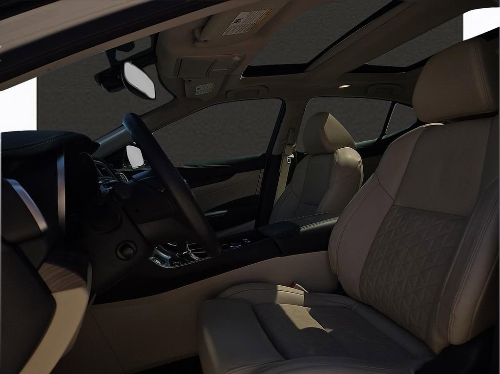 Used 2017 Nissan Maxima Platinum w/ Interior Lighting Package image 12