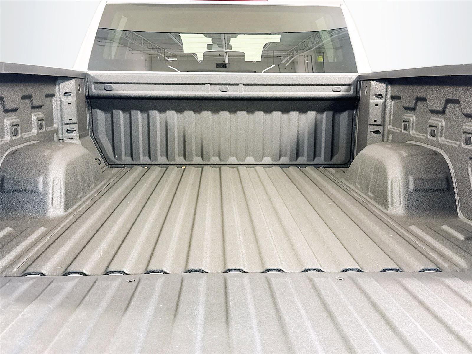 Used 2026 Chevrolet Silverado 1500 Custom AWD/4WD image 18