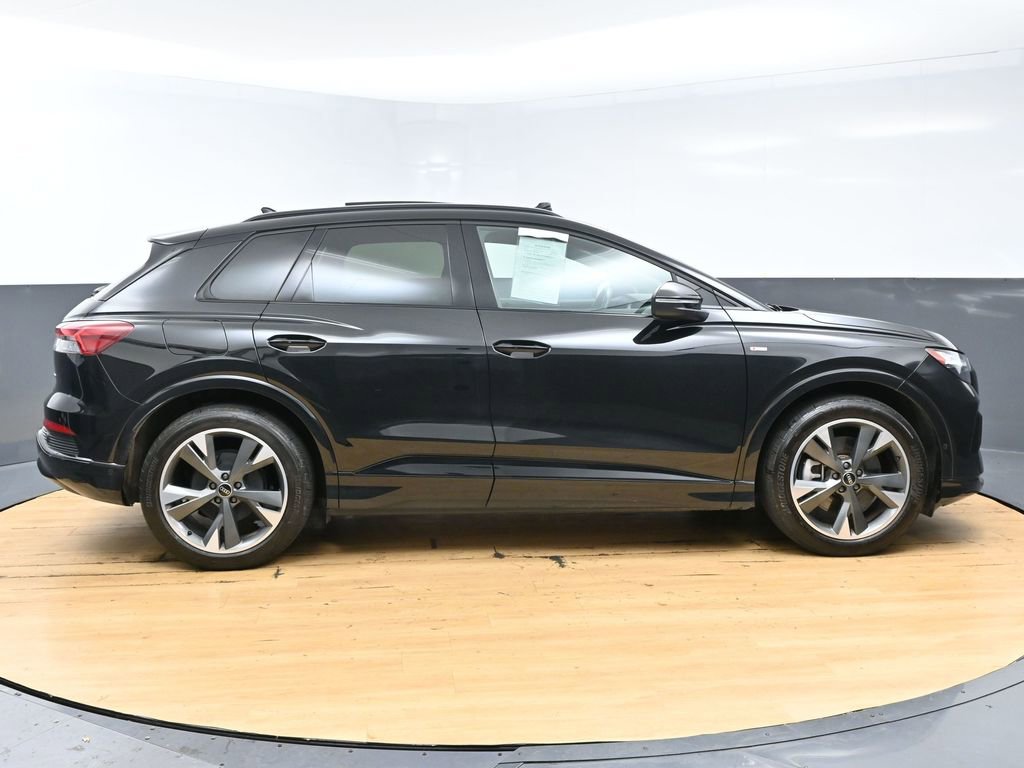 Used 2024 Audi Q4 e-tron Premium Plus w/ Premium Plus image 9