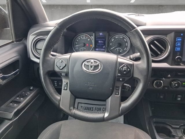 Used 2018 Toyota Tacoma TRD Off-Road AWD/4WD image 27