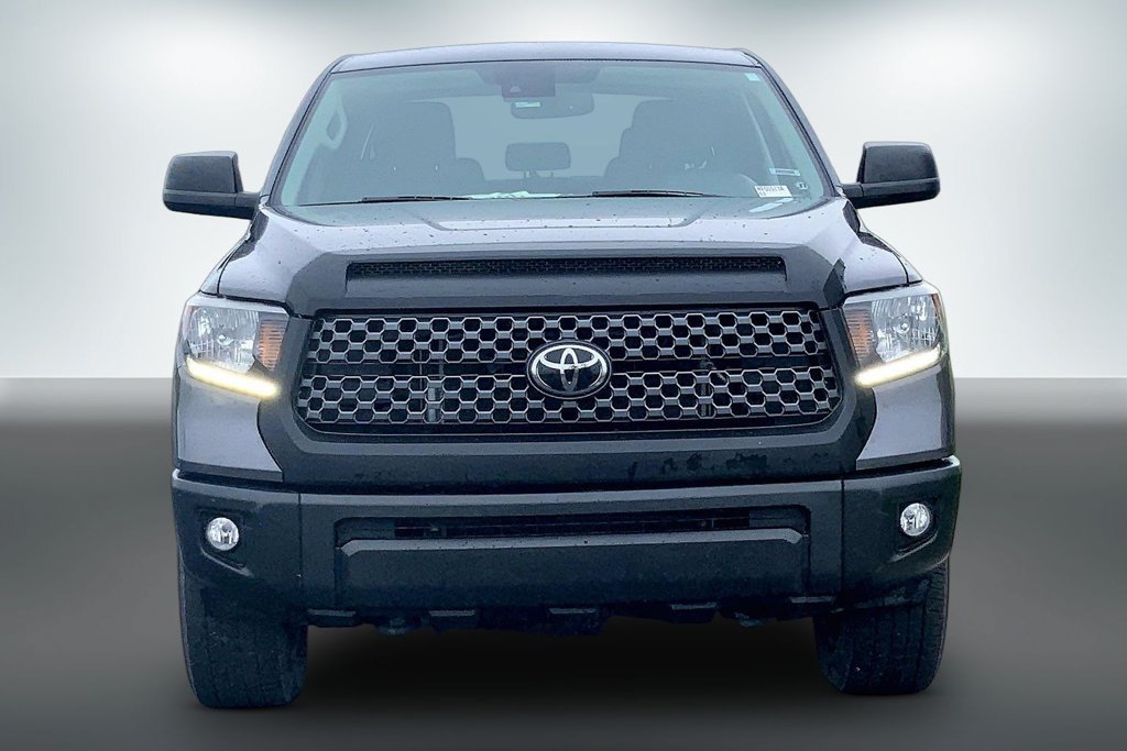 Used 2021 Toyota Tundra SR5 w/ SR5 Upgrade Package AWD/4WD image 7