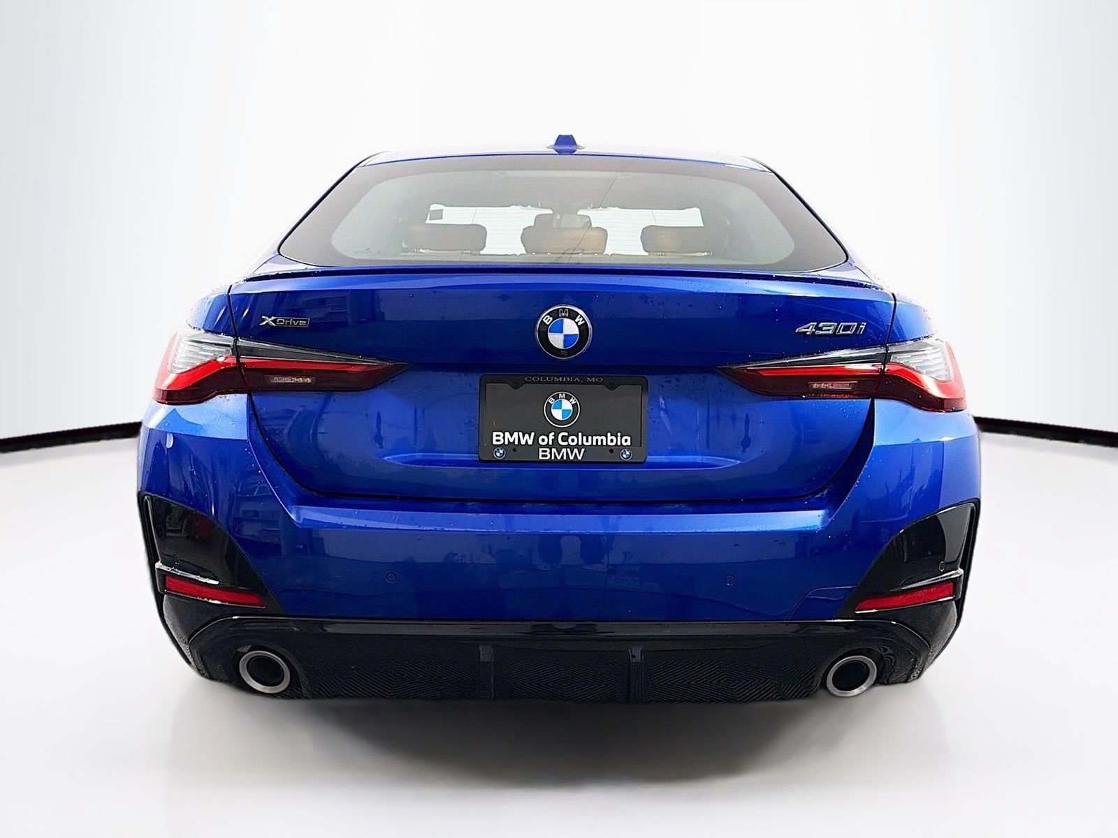 Used 2025 BMW 430i xDrive w/ M Sport Package image 6