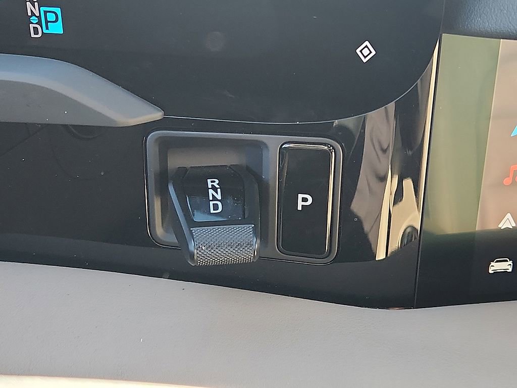 Certified 2025 Porsche Taycan image 13