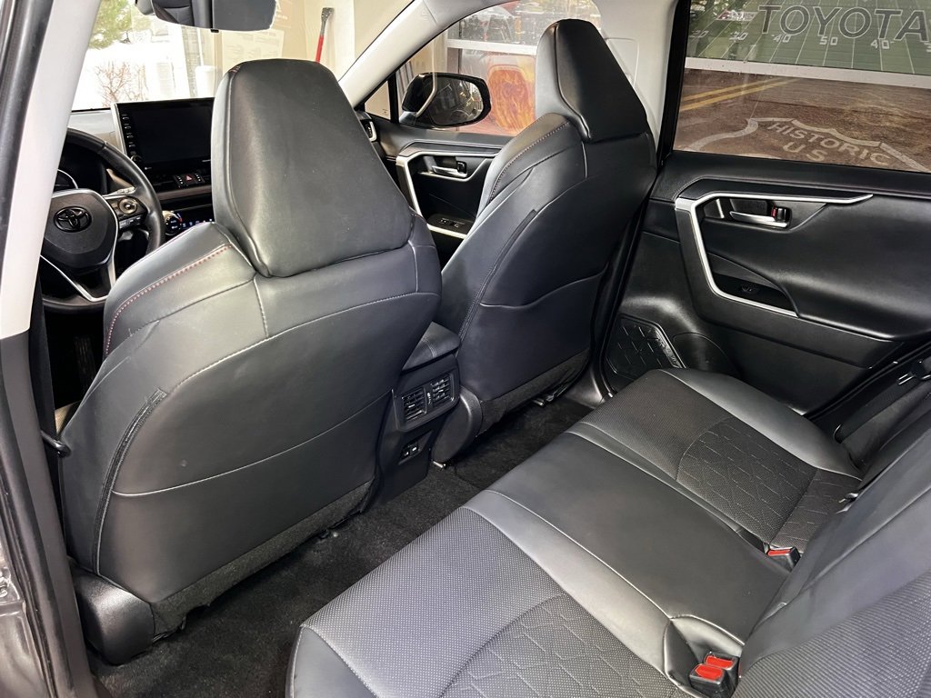 Used 2022 Toyota RAV4 TRD Off-Road image 37