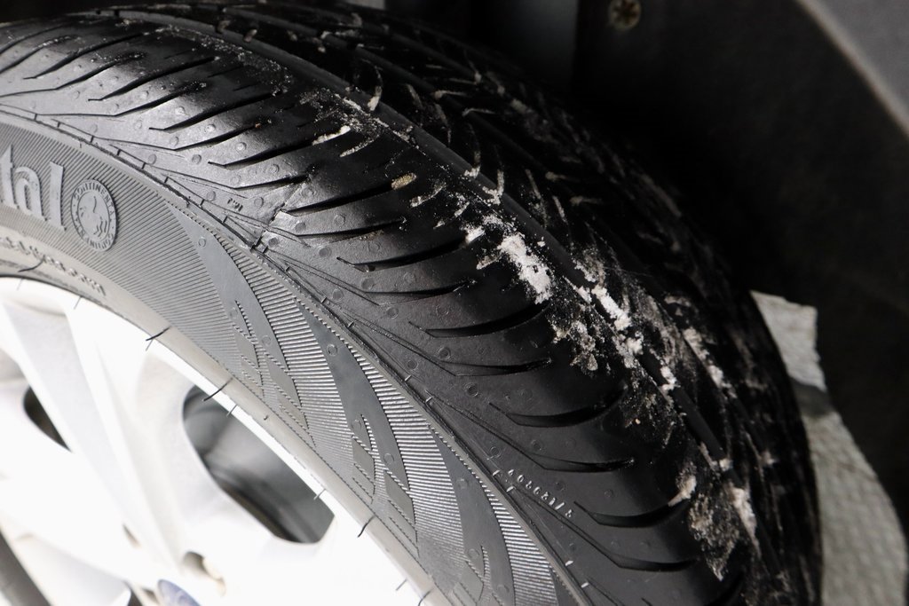 Certified 2019 Ford Escape SEL image 19