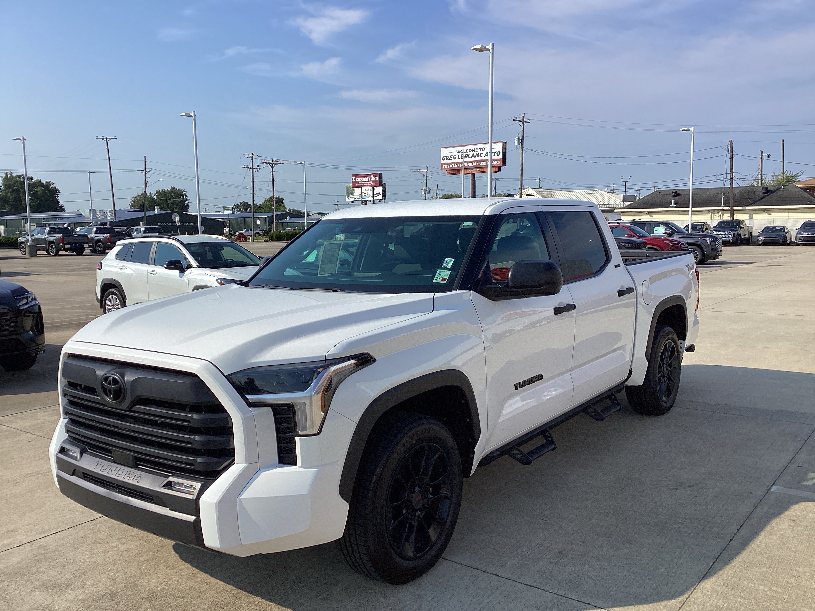 Used 2023 Toyota Tundra SR5 RWD image 3