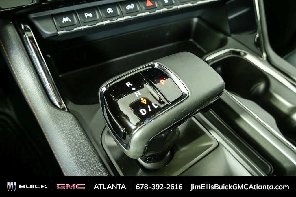 Used 2024 GMC Sierra 1500 AT4 w/ Technology Package image 17