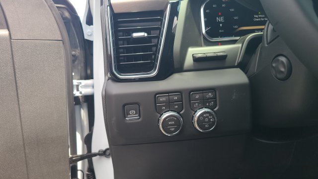New 2026 GMC Sierra 1500 Denali w/ Denali Reserve Package AWD/4WD image 11