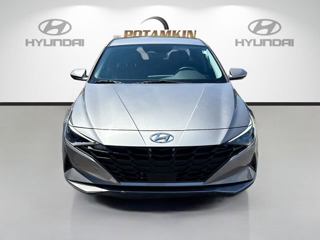 Certified 2023 Hyundai Elantra SEL w/ Convenience Package image 2