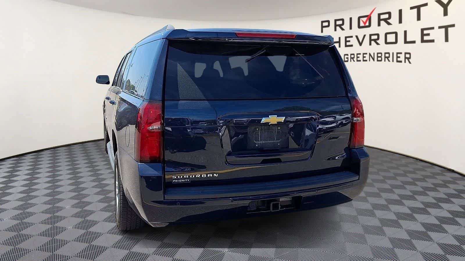 Used 2020 Chevrolet Suburban LS AWD/4WD image 7