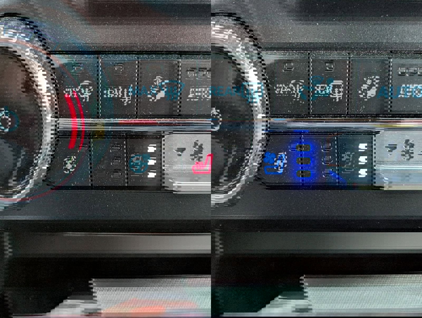 Used 2025 Ford F250 King Ranch w/ Chrome Package image 21