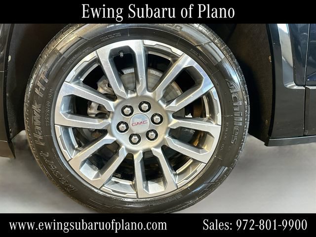 Used 2023 GMC Acadia Denali FWD image 31