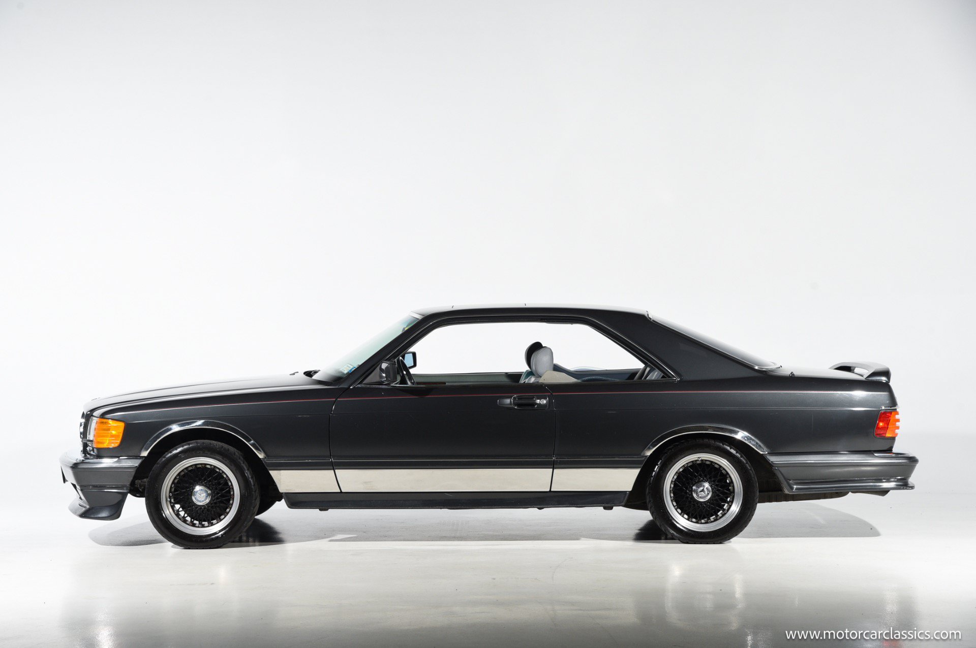 Used 1988 Mercedes-Benz 560 SEC image 8
