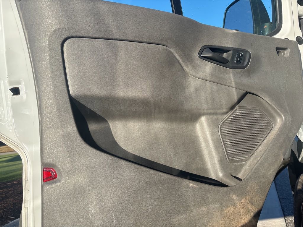 Used 2023 Ford Transit 250 Medium Roof AWD w/ Load Area Protection Package image 29