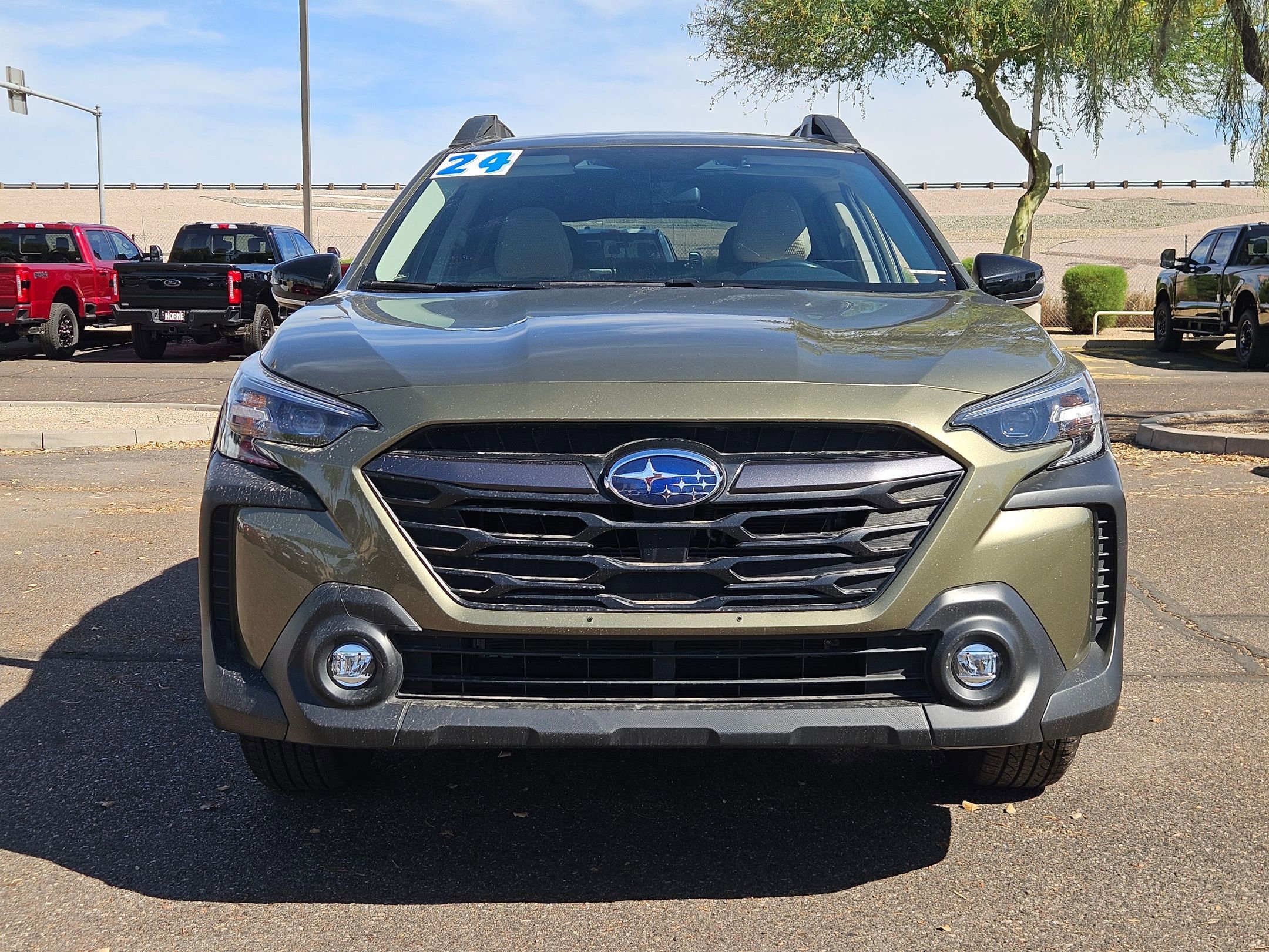 Used 2024 Subaru Outback Premium image 2