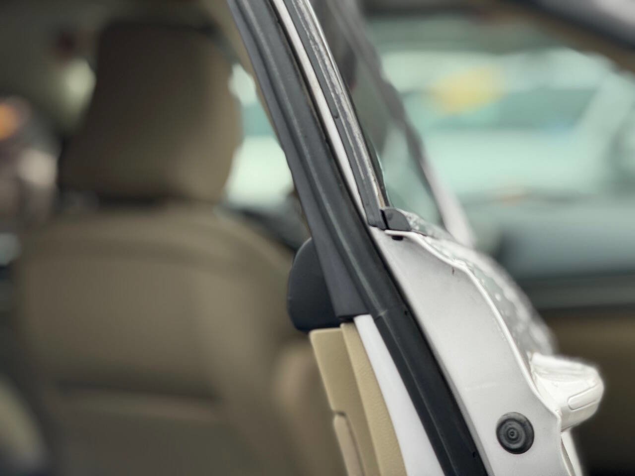 Used 2016 Ford Fusion SE image 5