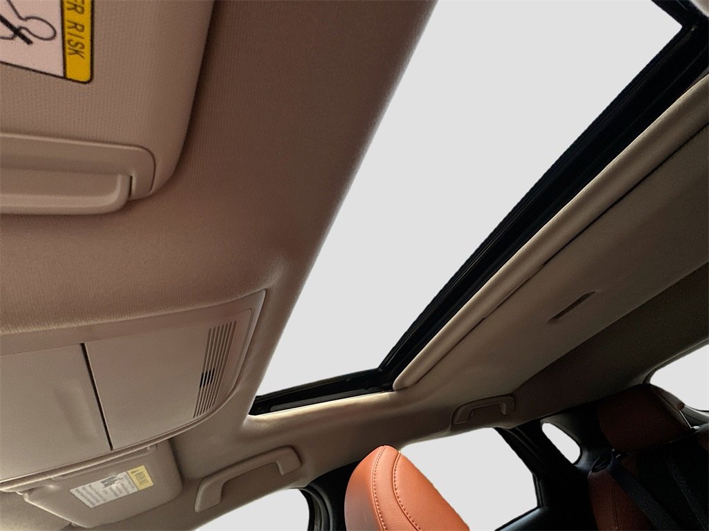 Used 2024 MAZDA CX-30 Carbon image 21