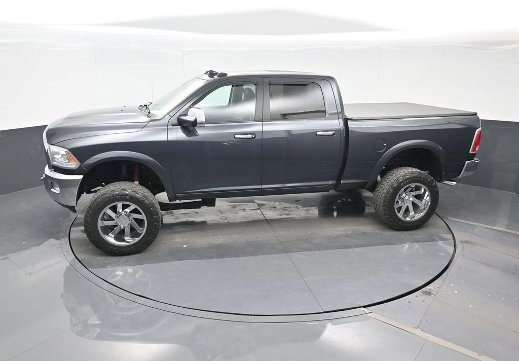 Used 2015 RAM 2500 Laramie w/ Protection Group image 18