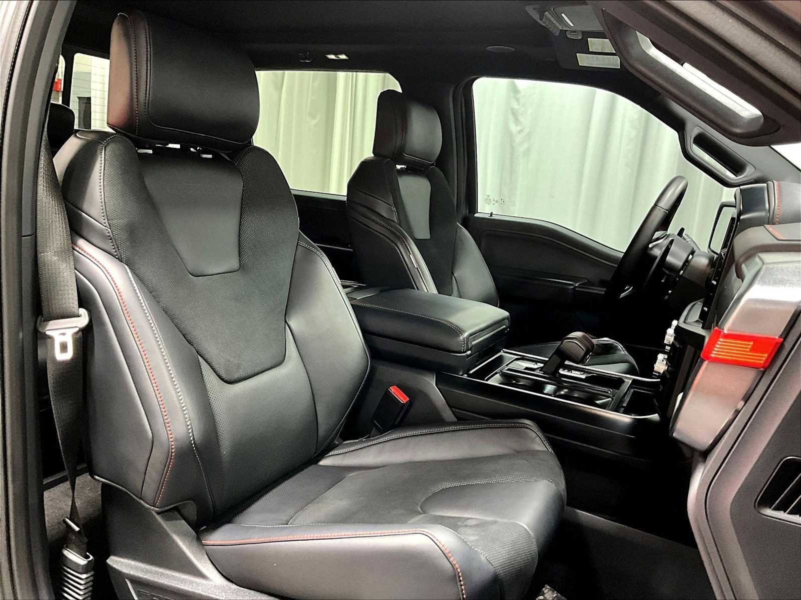 Used 2025 Ford F150 Raptor image 29