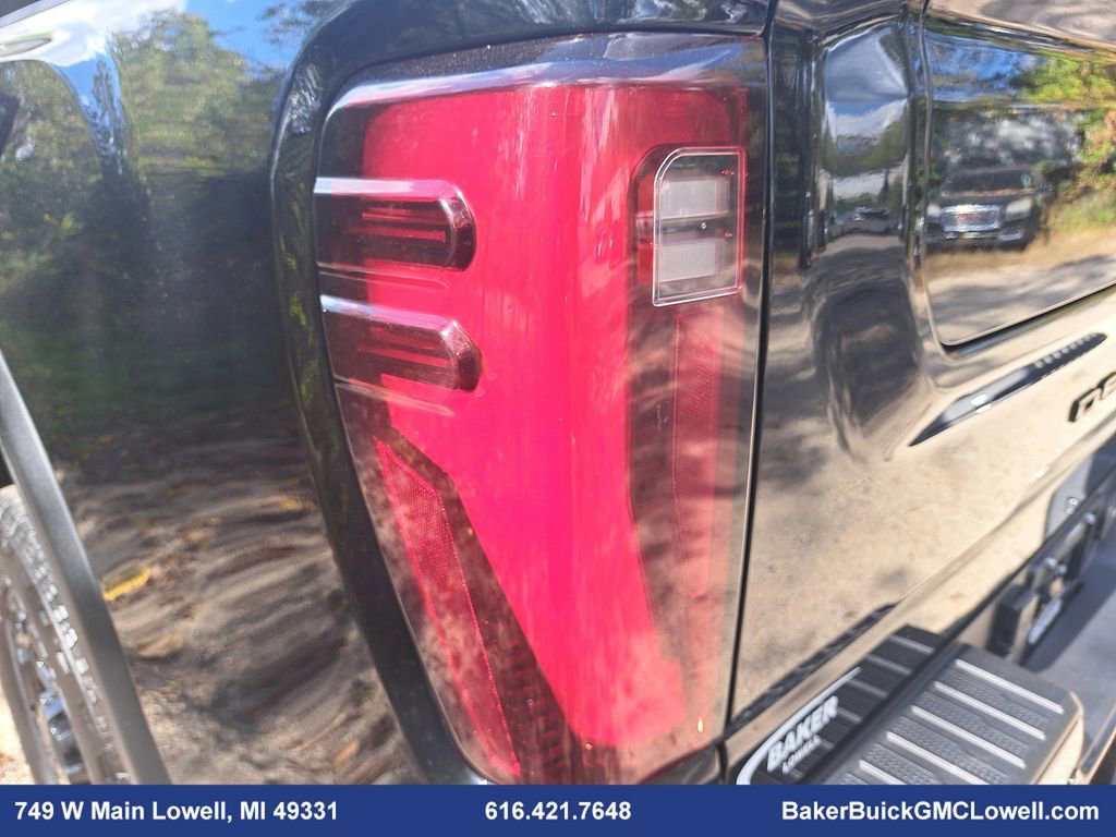 Used 2024 GMC Sierra 2500 Denali Ultimate image 36