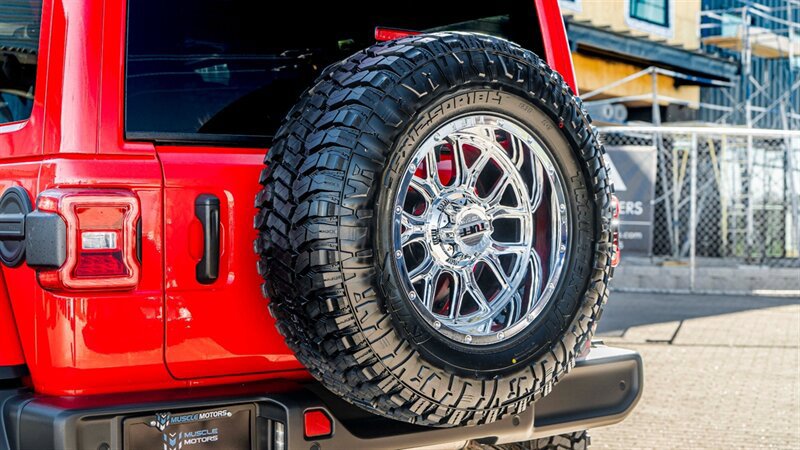 Used 2021 Jeep Wrangler Unlimited Rubicon w/ Uconnect 4C Nav & Sound Group AWD/4WD image 13