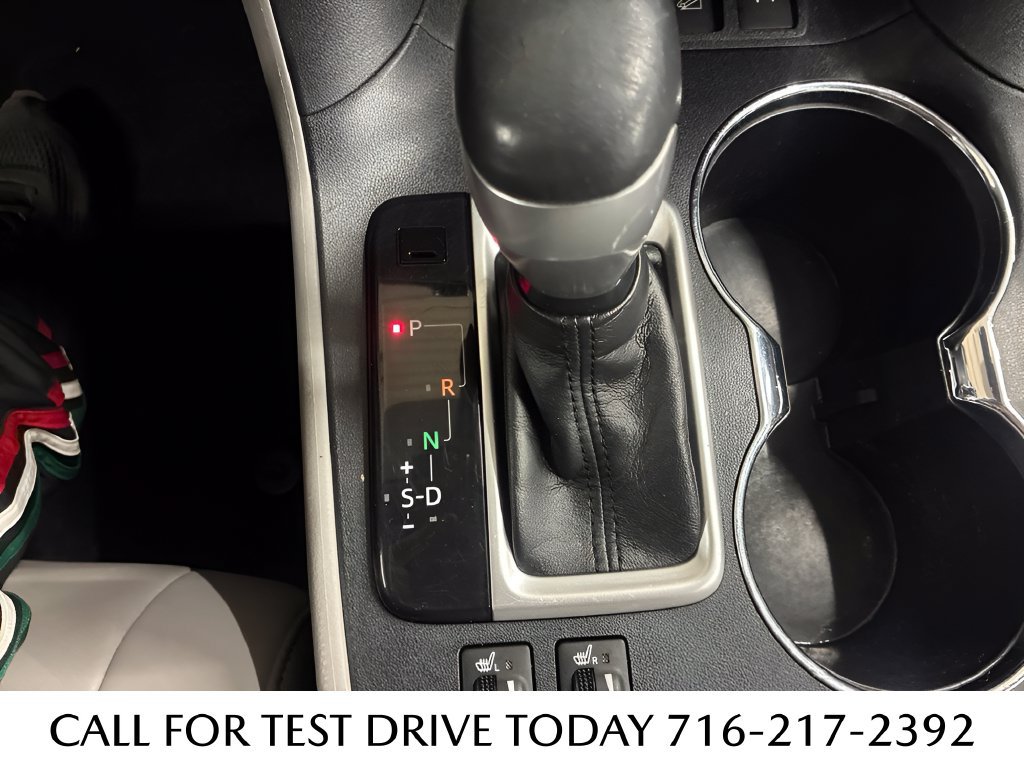Used 2019 Toyota Highlander XLE AWD/4WD image 20