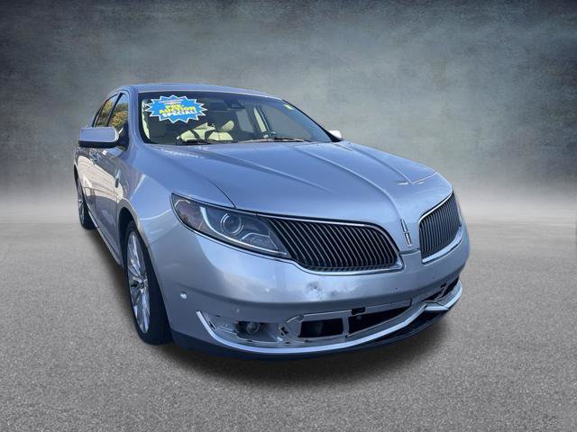 Used 2013 Lincoln MKS AWD image 4