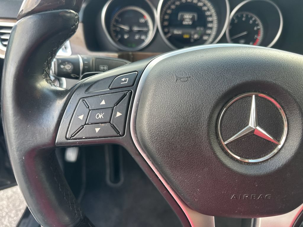 Used 2014 Mercedes-Benz E 350 Sedan image 10