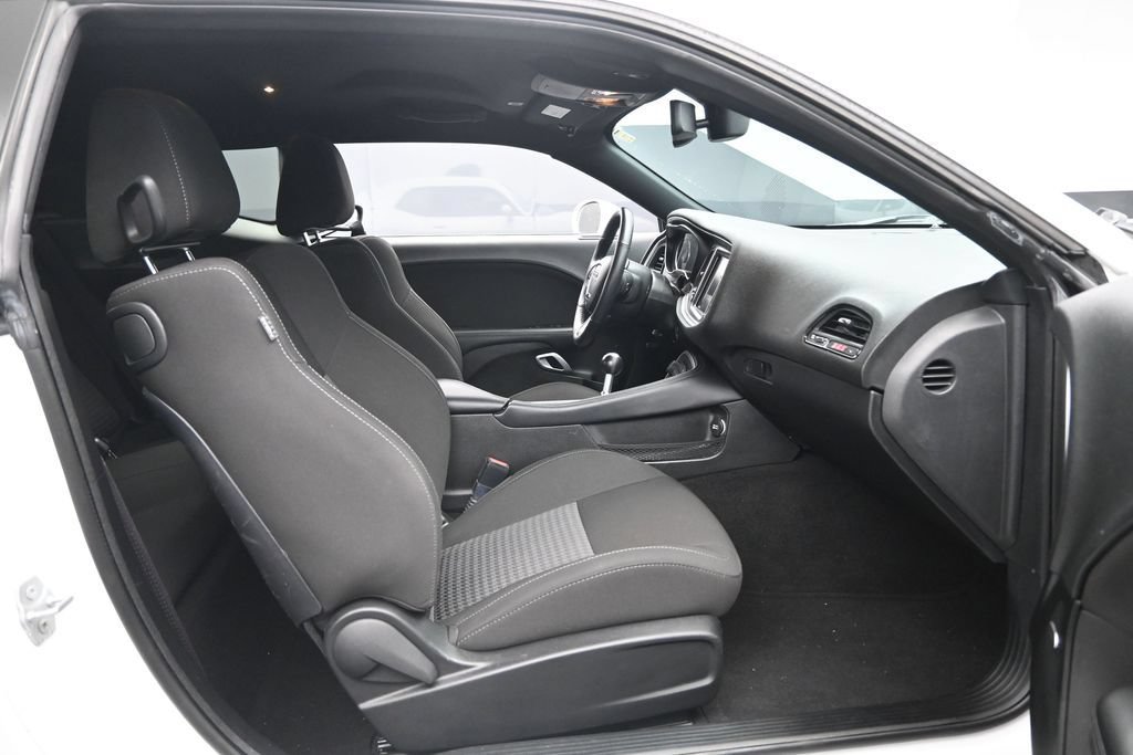 Used 2021 Dodge Challenger R/T Scat Pack RWD image 28
