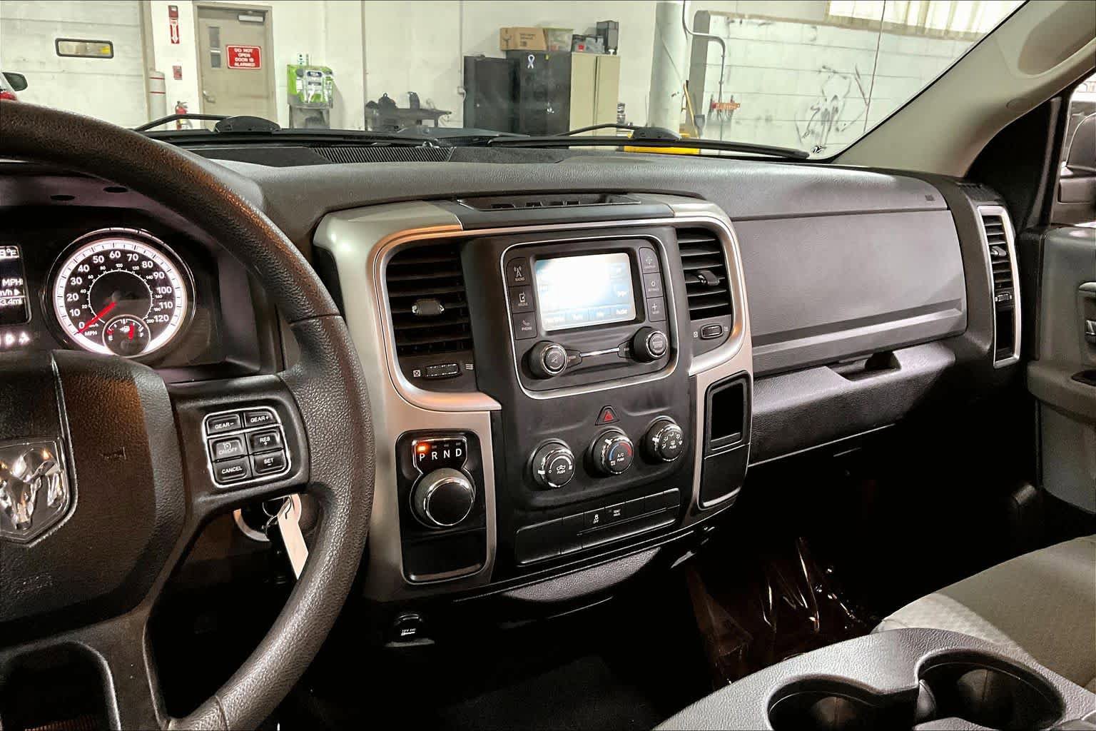 Used 2019 RAM 1500 Classic SLT RWD image 7